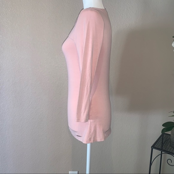 VINCE CAMUTO blouse size S - Picture 4 of 9